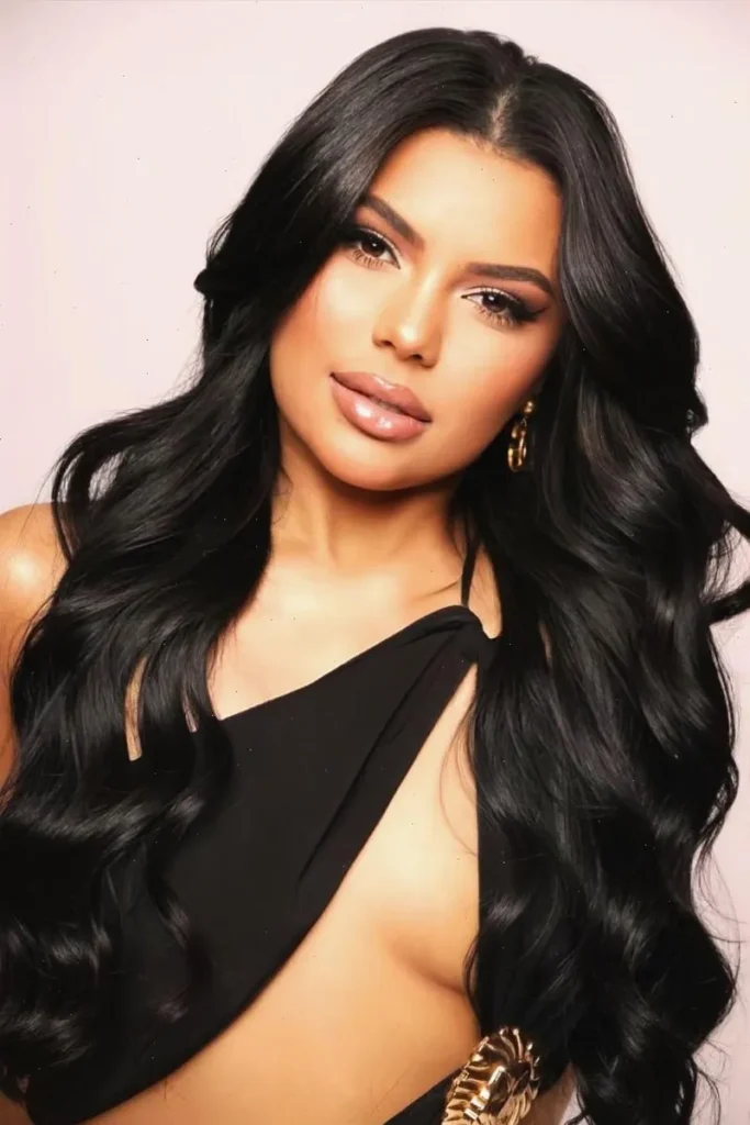 Erotic escort Kamila in Brockley, London, offering passionate and intimate services.