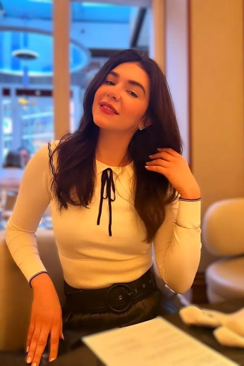 Luxury escort Beatriz in Peckham Rye, London. Irresistible charm.